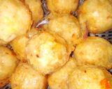 A picture of step 4 of Yam Ball.