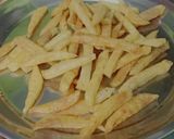 फ्रेंच फ्राइज (french fries recipe in Hindi) रेसिपी चरण 3 फोटो
