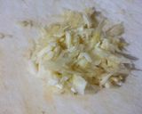 Foto langkah ke 2 dari resep Kacang Goreng Daun Jeruk.