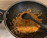 A picture of step 3 of Mango coconut curry🥭🥥🍲.