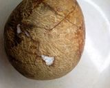 A picture of step 1 of Coconut gullisuwa.