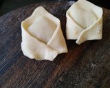 A picture of step 5 of Veg Wonton soup.