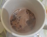 Foto langkah ke 3 dari resep Hot Chocolate ala Dunkin donuts.