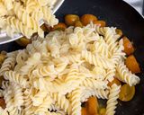 Foto del paso 6 de la receta: Espirales con salsa de palta y albahaca