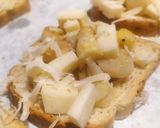 Foto del passaggio 3 della ricetta Crostini primaverili