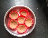 A picture of step 4 of Marie biscuit Canapes.