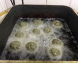 Foto del paso 7 de la receta: Croquetas de acelga y carne