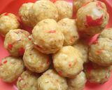 A picture of step 3 of Yam Balls.