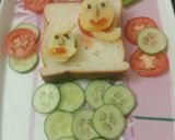 A picture of step 4 of Cheese veg sandwich.