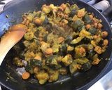 Une image de l'étape 13 de Courgettes épicées aux minis saucisses.