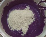 Foto langkah ke 2 dari resep Bolu Kukus Ubi Ungu Mekar.