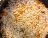 A picture of step 4 of Achari Chana Pulao (Pickled Garbanzo Rice).