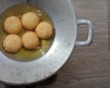 Foto langkah ke 9 dari resep Burger Mini.