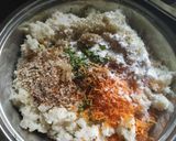 A picture of step 3 of Sama Rice Balls.