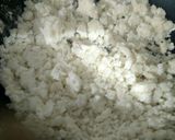 A picture of step 2 of Rice pitha.