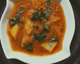 आलू प्याज़ टमाटर की सब्जी (aloo pyaz tamatar ki sabzi recipe in Hindi) रेसिपी चरण 5 फोटो