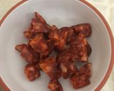 Pestós-kolbászos tészta recept fázis 1 fotója