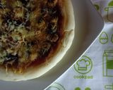 Foto langkah ke 5 dari resep Homemade Pizza.