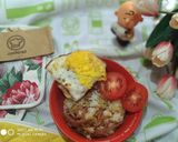 Foto langkah ke 2 dari resep Rice bowl nasgor daging asap telor.