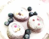 Foto del passaggio 5 della ricetta Lavacake con cuore di cioccolato