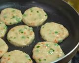 Foto langkah ke 3 dari resep Canai kentang isi sayuran.