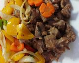 A picture of step 2 of Shaking Beef (Thịt Bò Lúc Lắc).