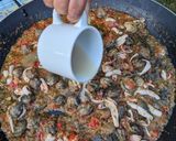 A picture of step 7 of Paella Loredana.
