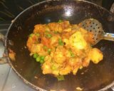 A picture of step 4 of SpicyALOO MATAR.