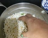A picture of step 3 of Sabudana khichdi.