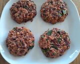A picture of step 6 of Spicy gluten free beetroot and chickpea burgers.