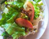 Foto langkah ke 5 dari resep Mixed vegetables with the peanut sauce (gado-gado versi Surabaya).