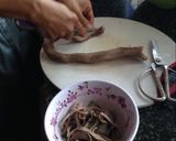 Hình bước làm 2 của món Đẻn xúc bánh đa