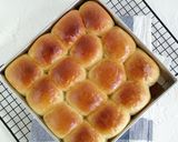 Foto langkah ke 6 dari resep Hybrid Butter Rolls.