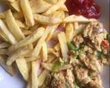 A picture of step 6 of Chips and Scrambled eggs.