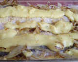 Foto del paso 4 de la receta: Merluza al horno en cama de zanahoria, zapallitos y cebolla caramelizada