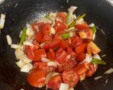 A picture of step 2 of Tamatar Ki Sabji.