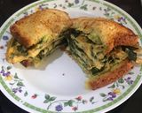 Foto del paso 6 de la receta: Sándwich de aguacate, huevo y espinaca