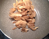 Foto del paso 2 de la receta: Tallarimis con setas