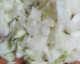 Foto langkah ke 1 dari resep Bola Nasi Goreng buat si kecil.