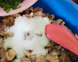 Gambar langkah 4 resipi Kerabu kaki ayam.