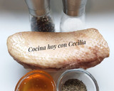Foto del paso 1 de la receta: Magret de pato con miel y tomillo