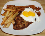 Foto del paso 7 de la receta: MILANESA A CABALLO CON RIENDAS. JON STYLE