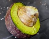અવાકાડો જયૂસ (Avocado Juice Recipe In Gujarati) રેસીપી સ્ટેપ1ફોટો