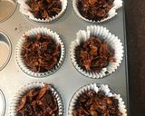 A picture of step 5 of Chocolate cornflake & raisin cakes.