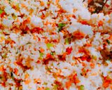 A picture of step 6 of Vegetable and eggs fried rice.