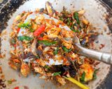 Foto langkah ke 4 dari resep Ikan Suwir Kemangi.