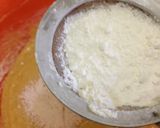 Foto del paso 3 de la receta: Budín de banana con corazón de Dulce De Leche