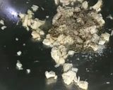 A picture of step 1 of Creamy pizza without cheese.