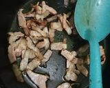 Foto del paso 2 de la receta: Ensalada de espinacas con tocino