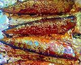 Hình bước làm 6 của món Cá Sanma nướng sốt Teriyaki